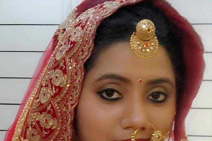 Bridal makeup