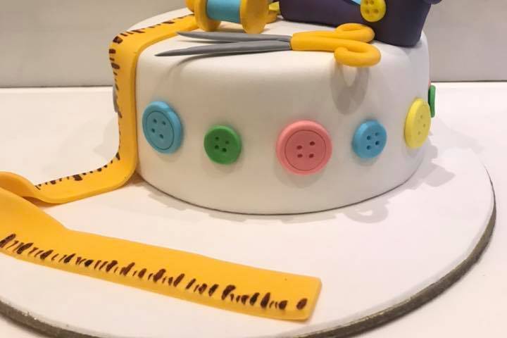 Customized cakes