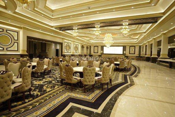Banquet hall
