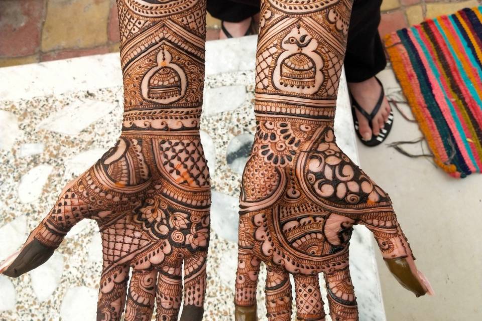 Bhumika Patel Mehandi Artist