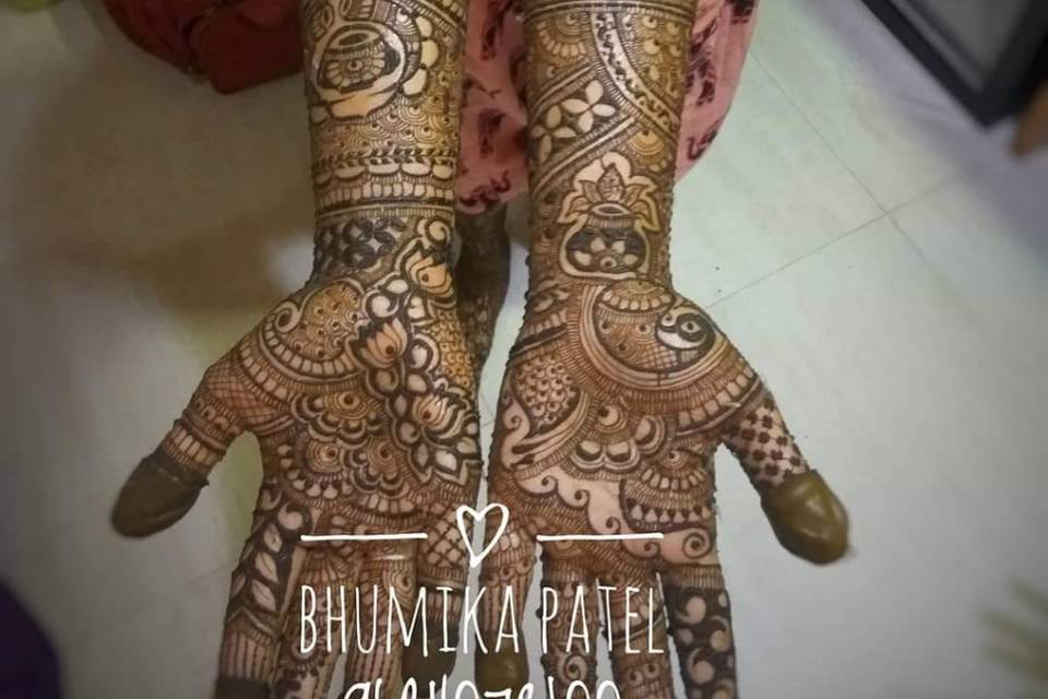 Bhumika Patel Mehandi Artist