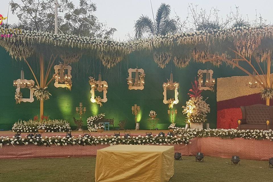 RECEPTION STAGE