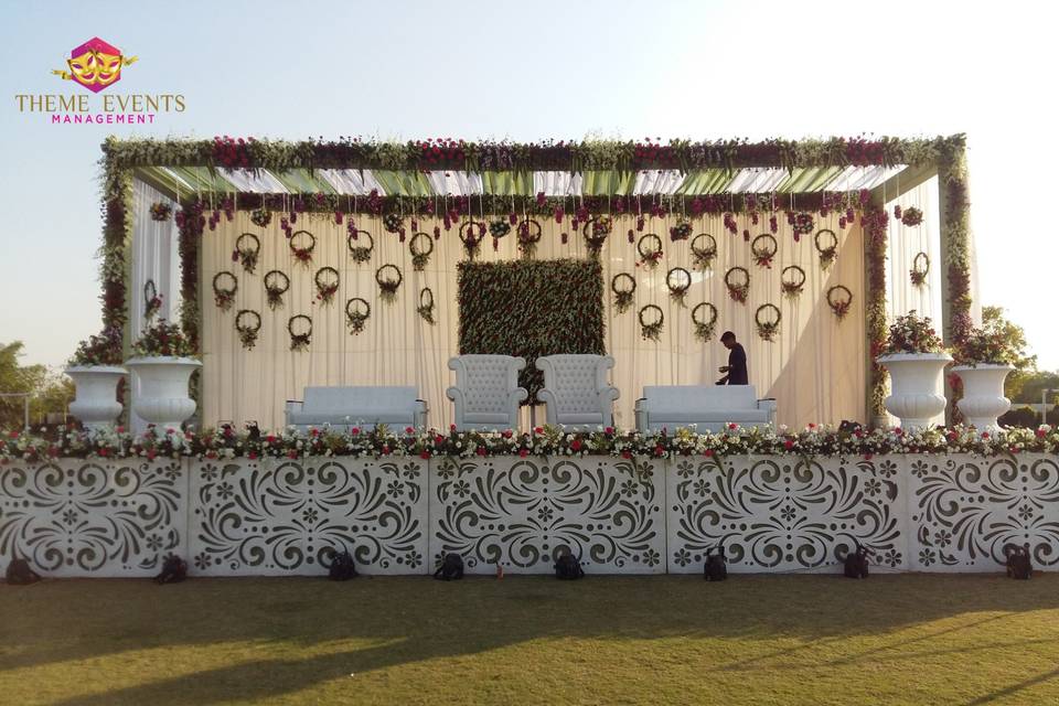 RECEPTION STAGE