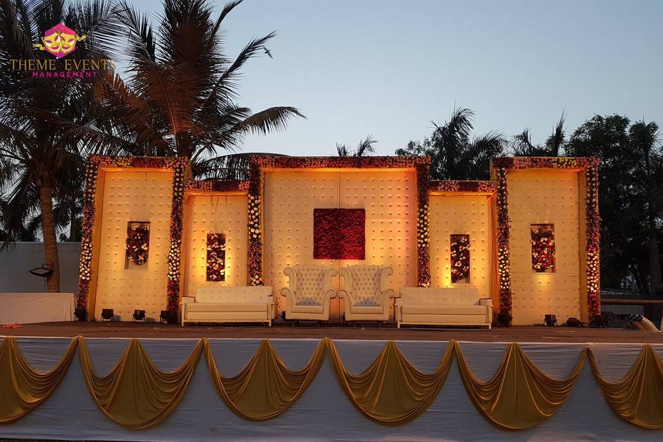 RECEPTION STAGE