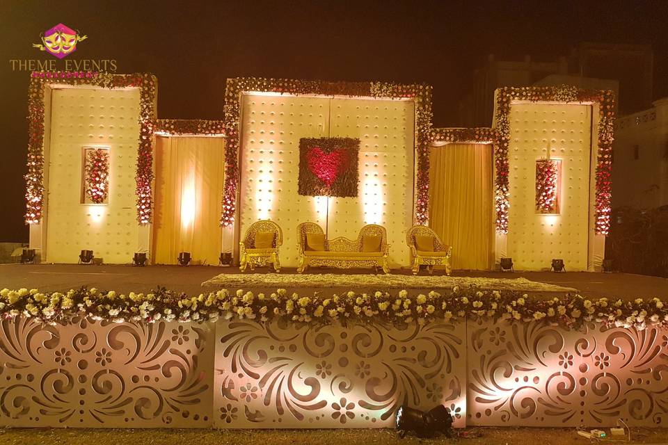 RECEPTION STAGE