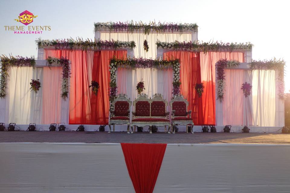 RECEPTION STAGE