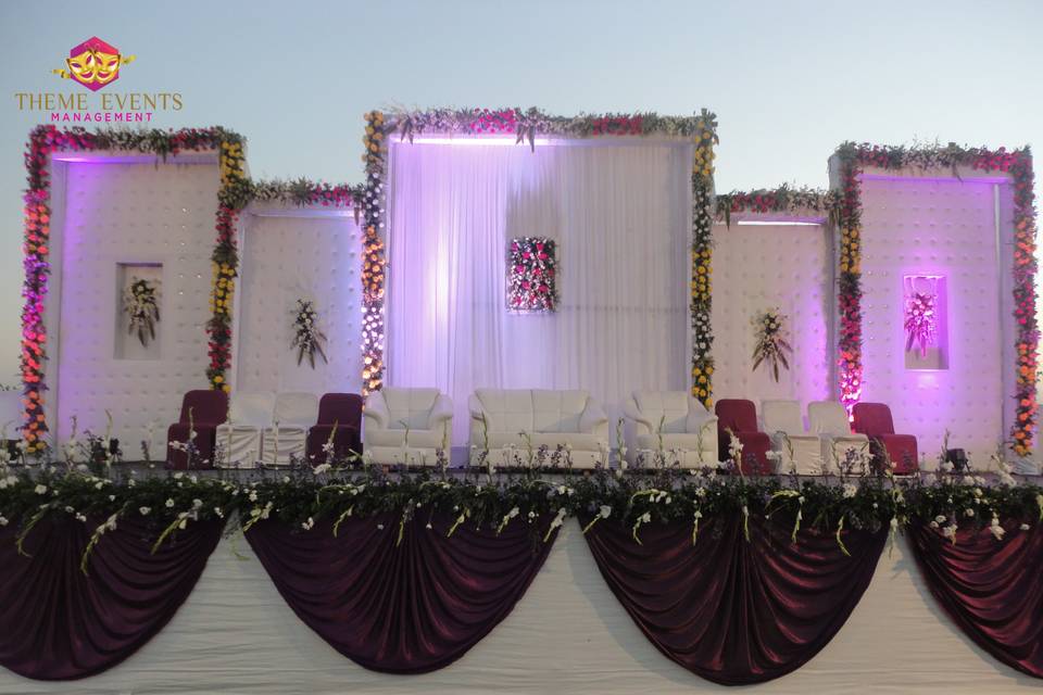 RECEPTION STAGE