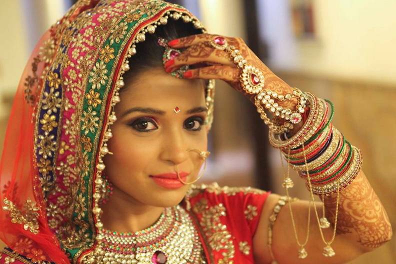 The 10 Best Bridal Makeup Artists In Kanpur 