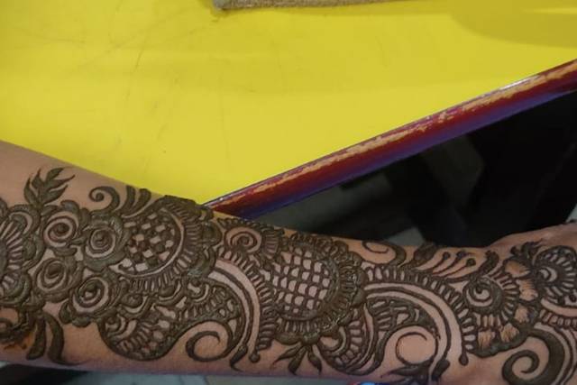 210+ Front Hand Mehndi Designs (2023) Simple, Easy And Beautiful - CCKOnline