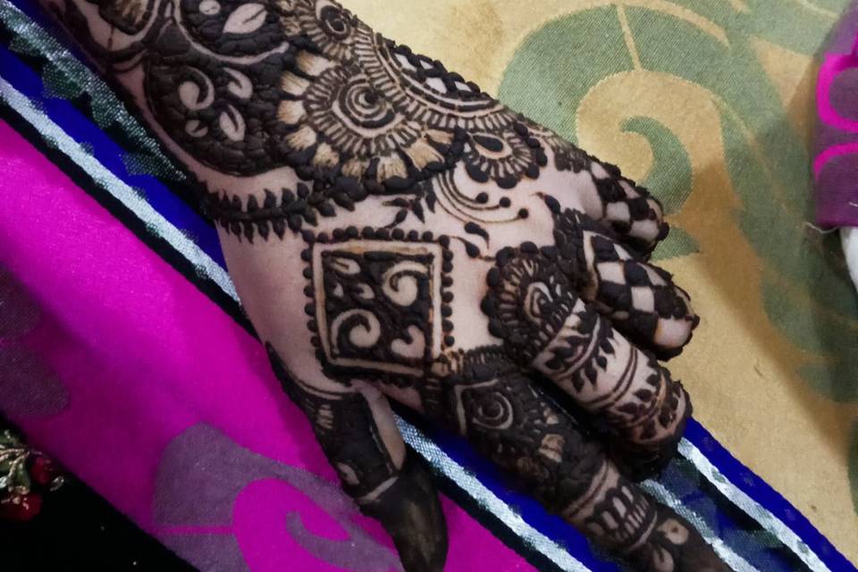 Ritz Bridal Henna