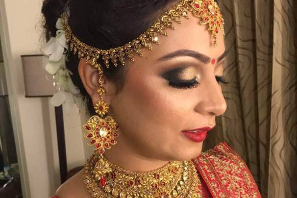 Bridal makeup