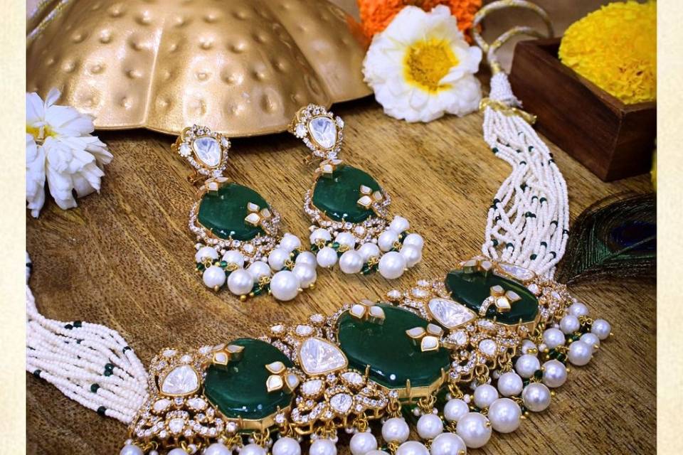 Vamika polki necklace set