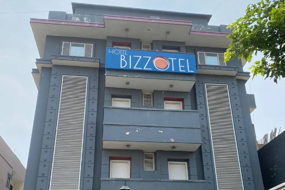 Hotel Bizzotel