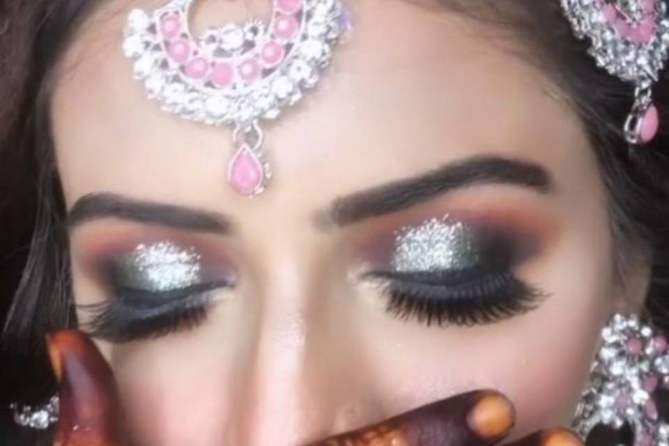 Sultana Makeup Artist