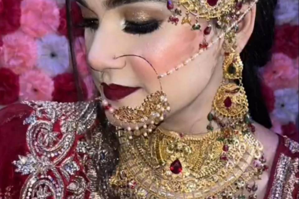 Sultana Makeup Artist