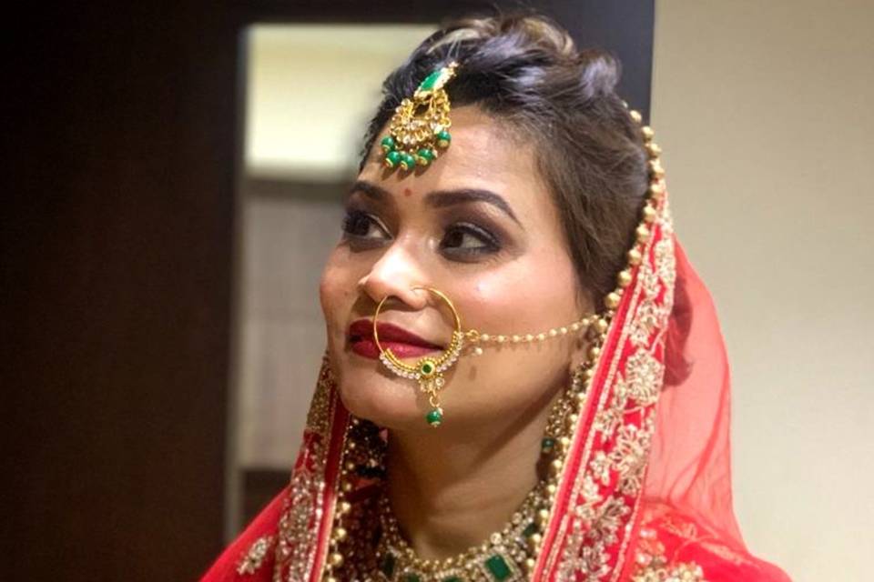 Bridal makeup