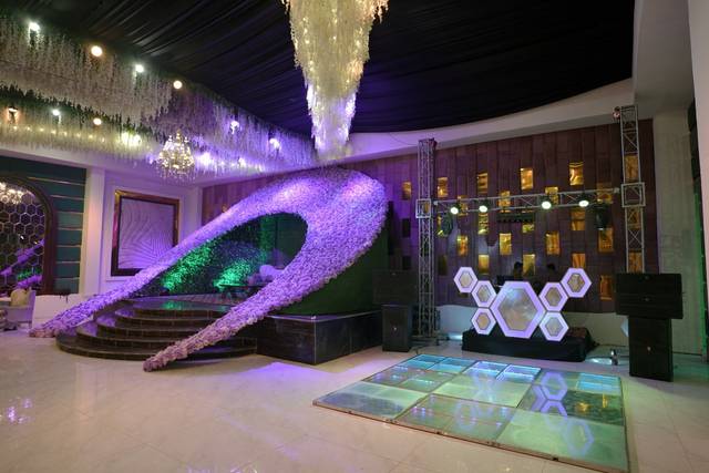 Stage decor