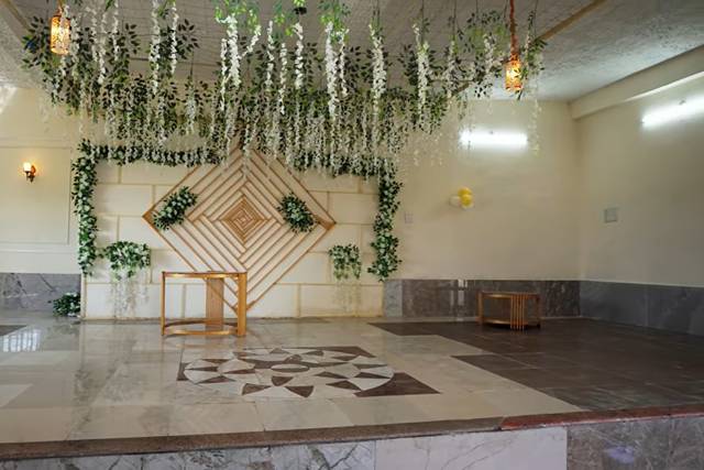 Stage decor