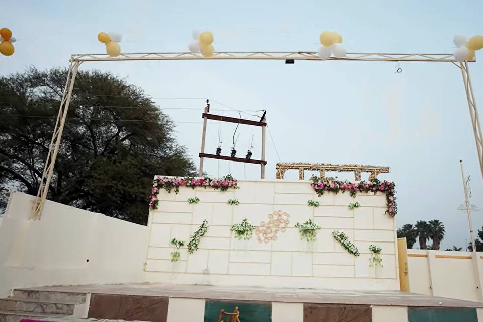 Stage decor