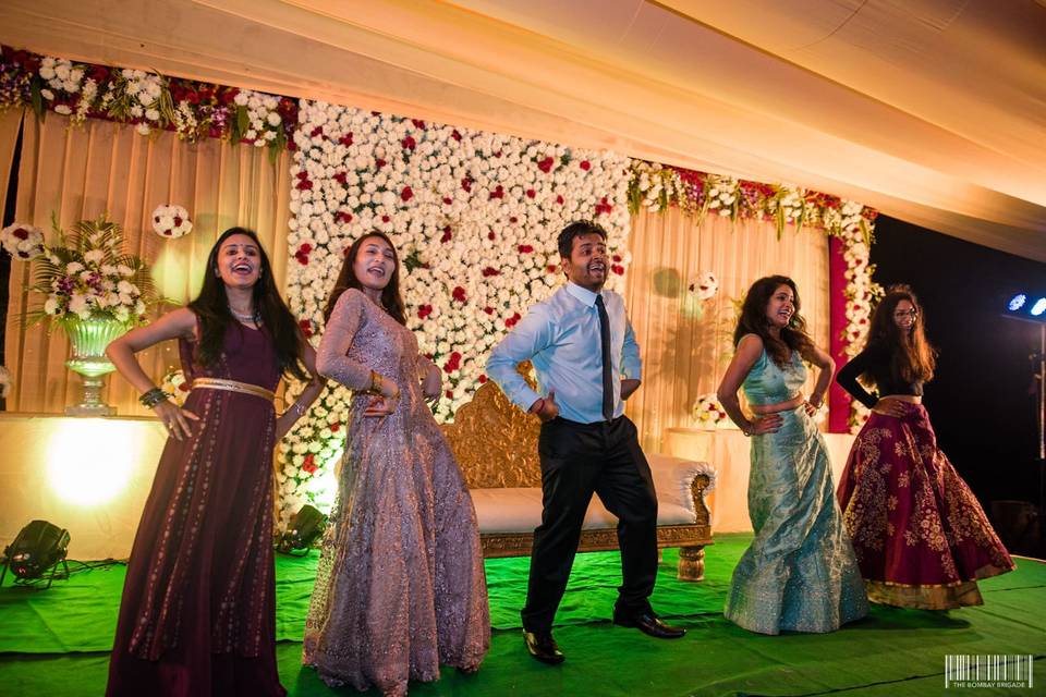 Groom with Bridesmaids