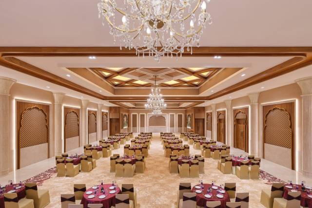 Banquet hall
