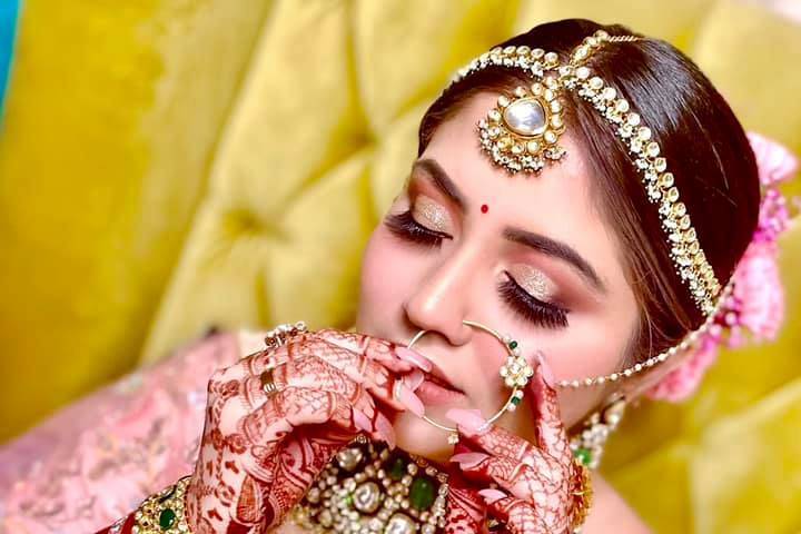 Bridal makeup