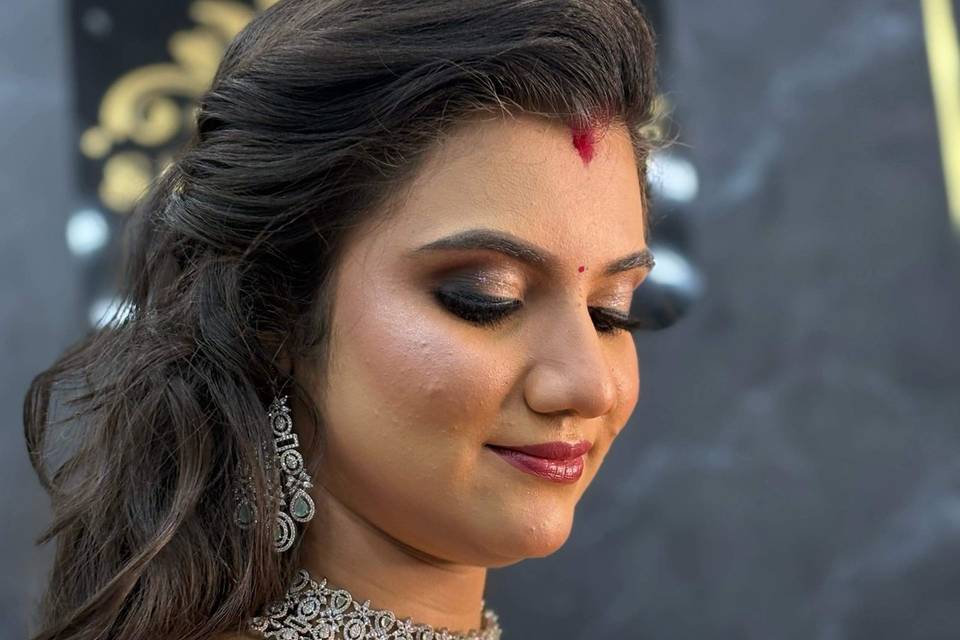 Makeup Artist Nikita