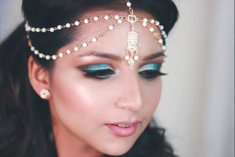 Bridal makup