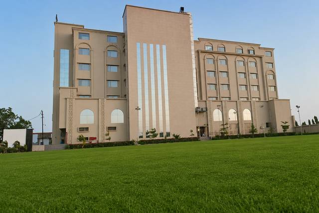 Luxuria Inn by Chandan
