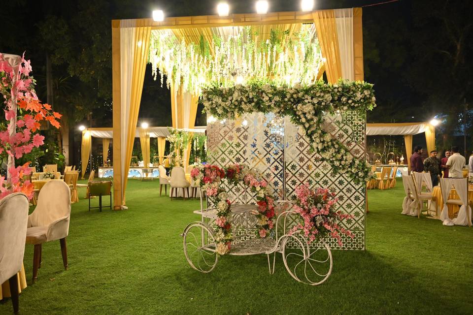 Decoration