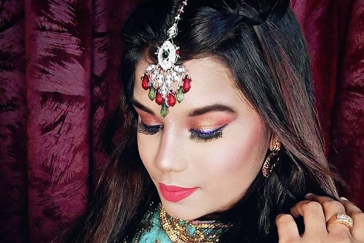 Engagement makeup