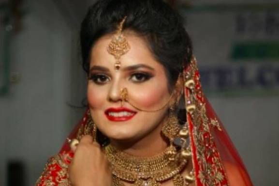 Bridal makeup