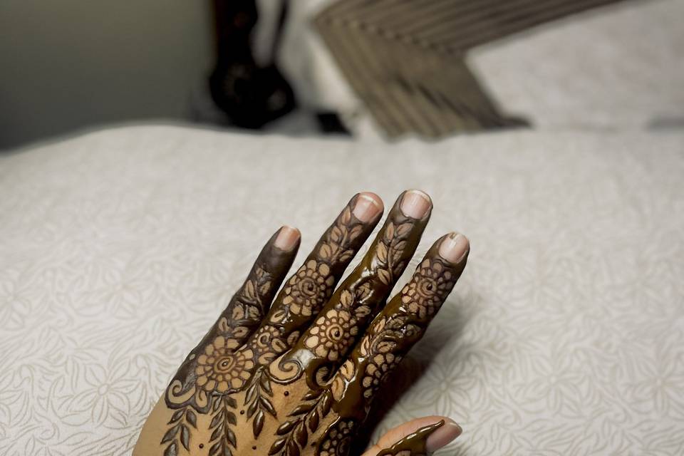 Party henna