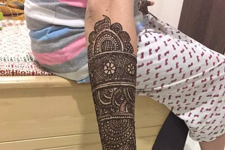 Ashi Mehandi