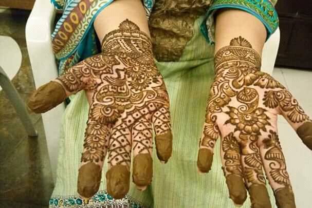 Ashi Mehandi