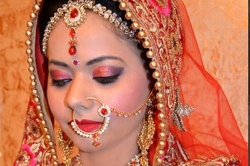 Elegant bridal makeup