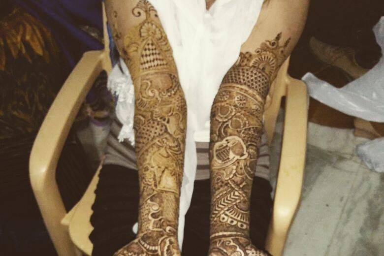 Bombay Designer Mehandi Art