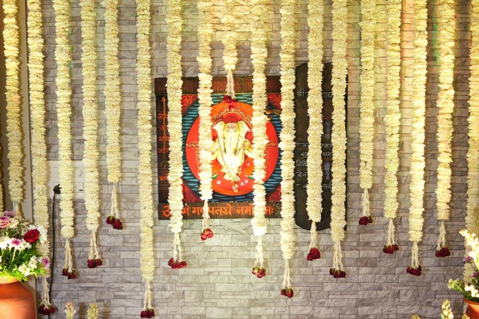 New wed welcome decor