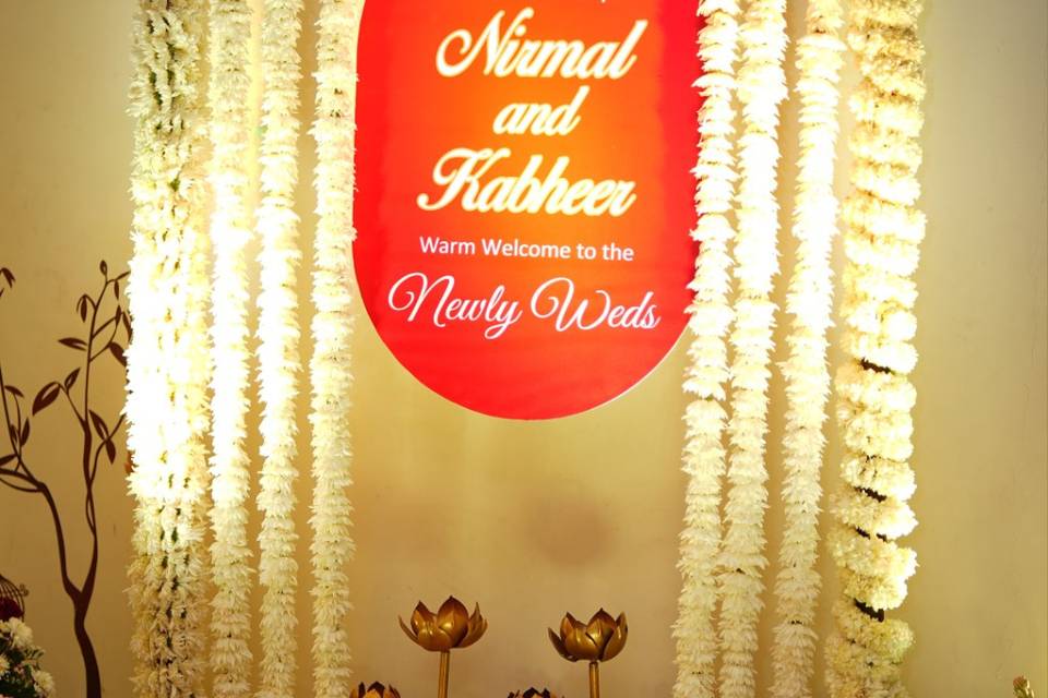 New wed welcome decor