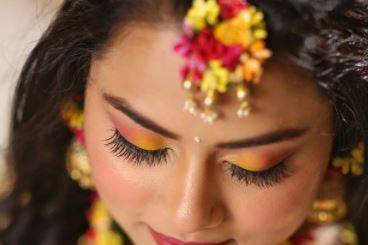 Party makeup