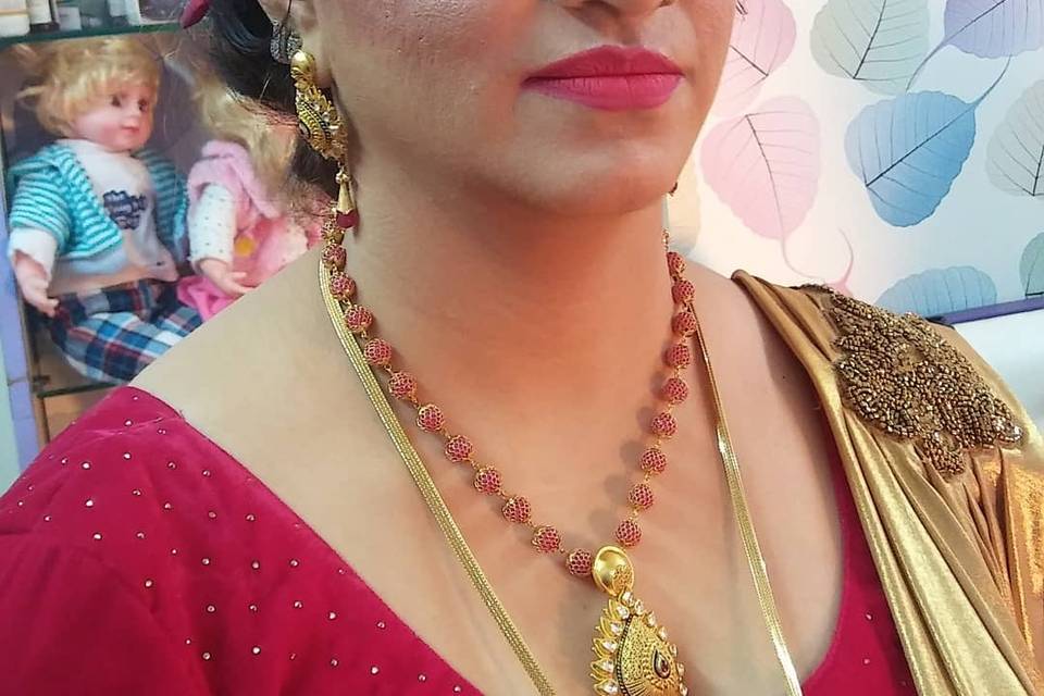 Makeup Artist Preeti