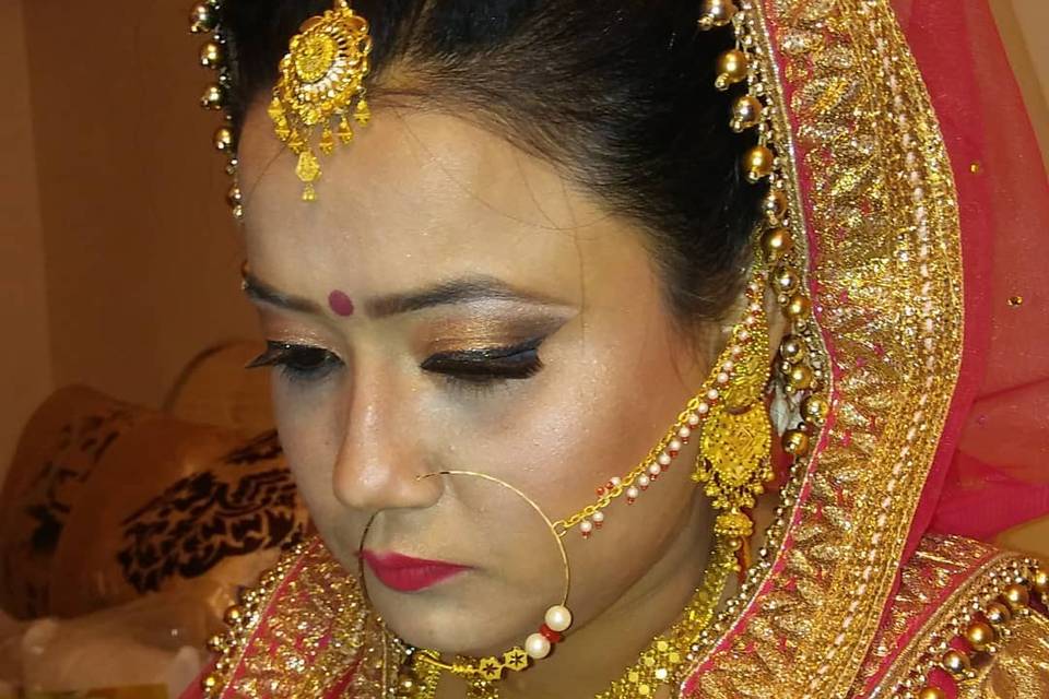 Makeup Artist Preeti