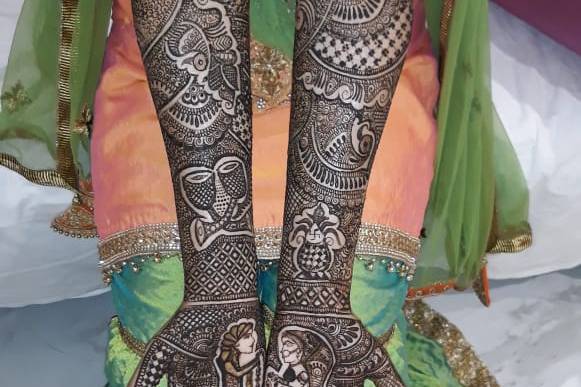 Designer mehndi