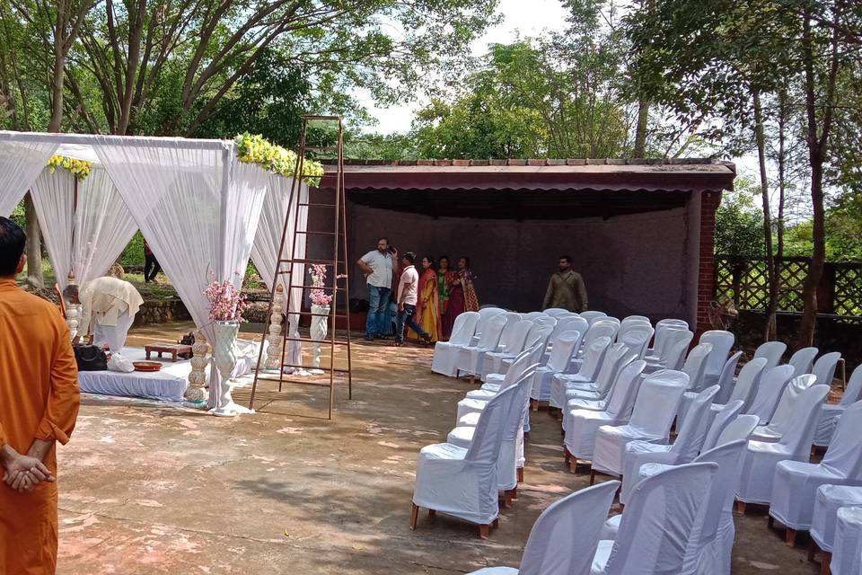 Ring ceremony decoration