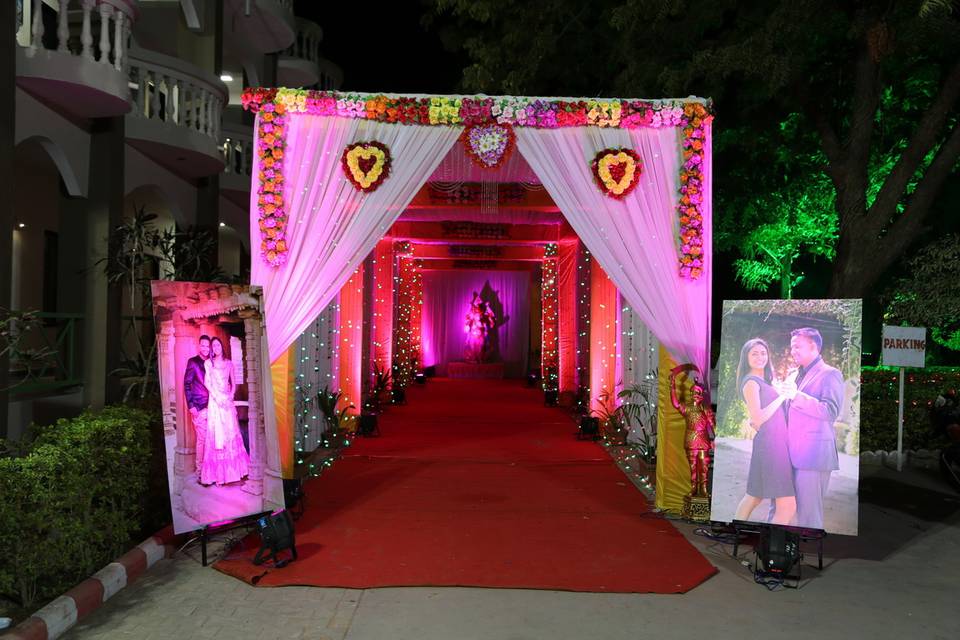 Entrance decor