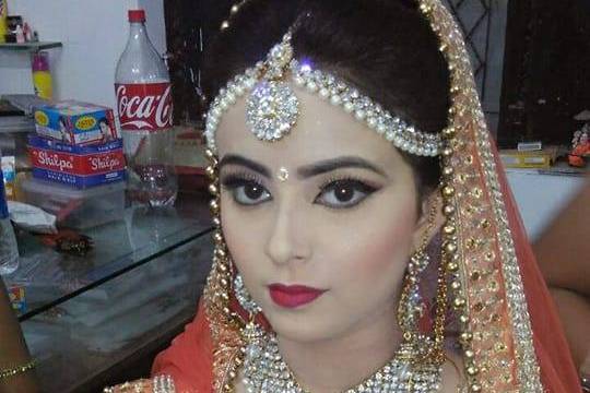 Bridal makeup