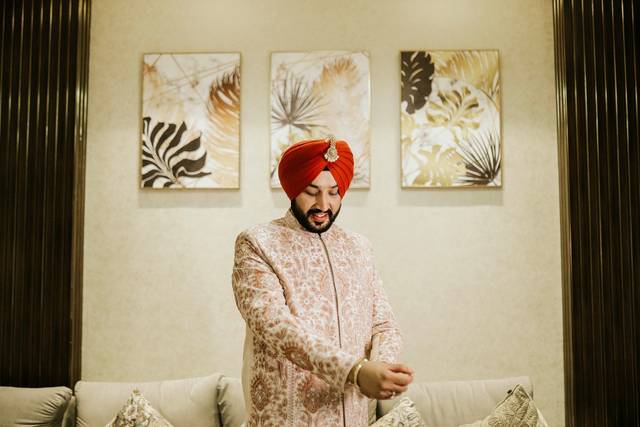 Groom