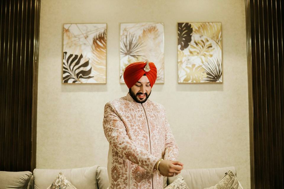 Groom