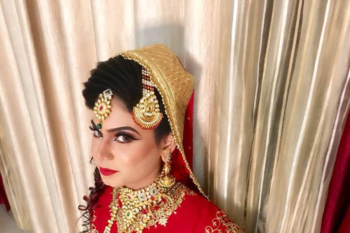 Bridal makeup