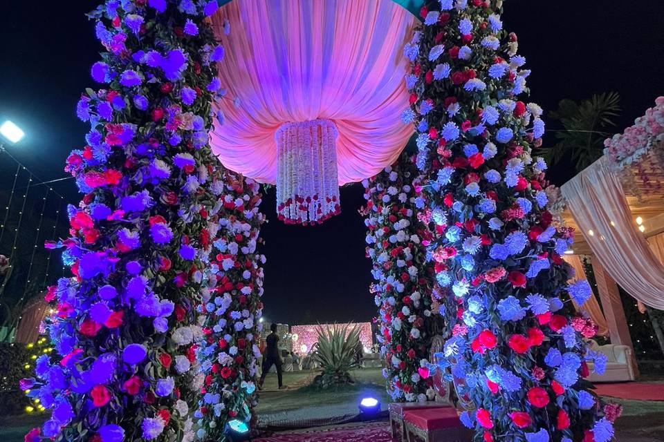 Entrance decor